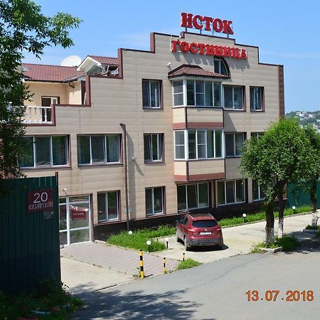 فلاديفوستوك Hotel Istok المظهر الخارجي الصورة